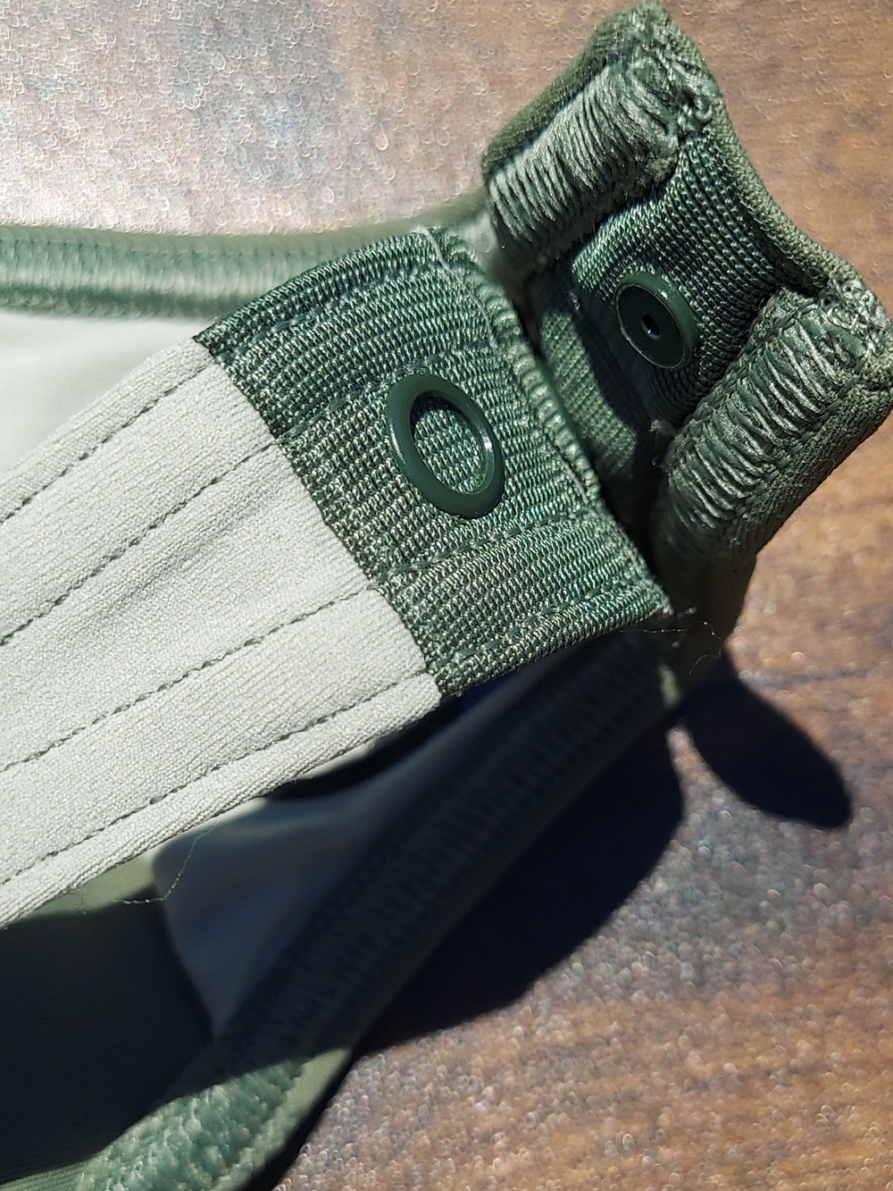 Lululemon Olive Green Two-Tone Athletic Bodysuit Women Size 0 NWOT Yoga Gym - Picture 6 of 10